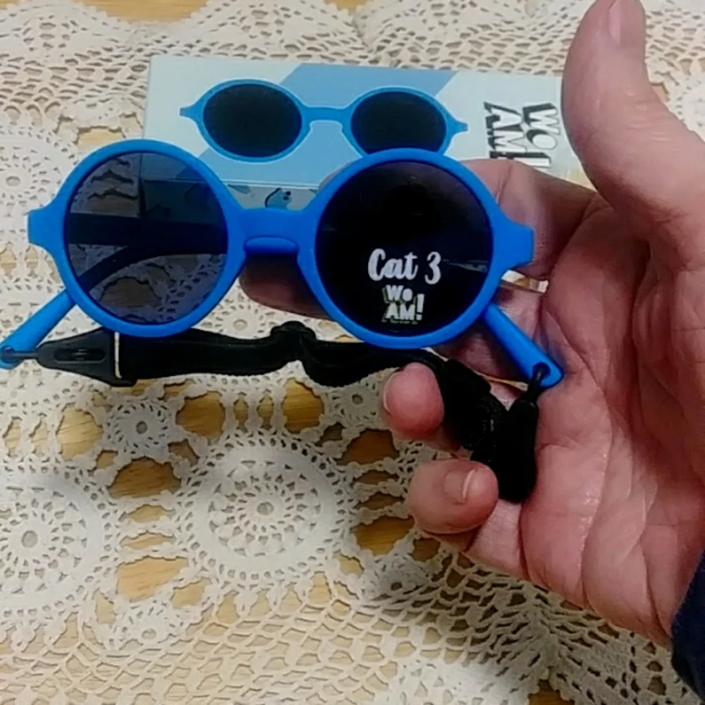New Woam! UVA UVB blocker glasses for cats.